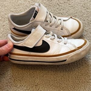Nike Kids Court Legacy